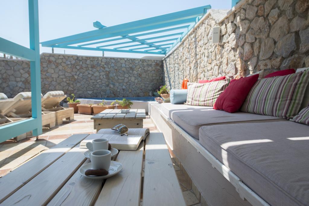 Villa Rose Fira  Exterior photo